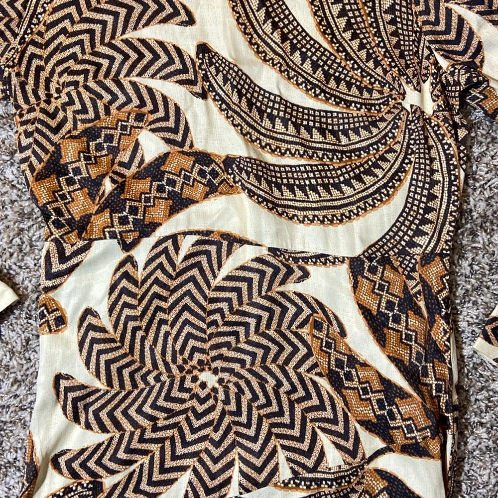 Farm Rio Midi Dress M Bodycon Long Sleeve Tropical Sand Yawanawa Vanahu Size M - Picture 8 of 16